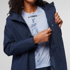 FRILUFTS SAKATA HOODED PARKA Damen - Regenjacke 36 FRILUFTS SAKATA HOODED PARKA Damen - Regenjacke -FRILUFTS Store 5637933295 t sakata hooded parka frilufts 24